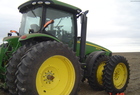 2010 John Deere 8270R