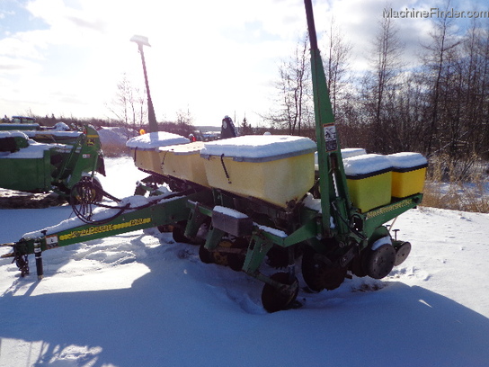 2003 John Deere 1750