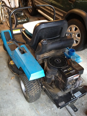 2001 Dixon 3303
