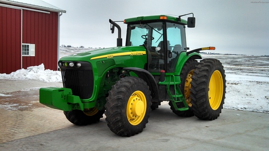 2002 John Deere 8320