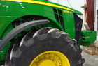 2011 John Deere 8335R