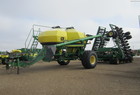 2000 John Deere 1860/1900