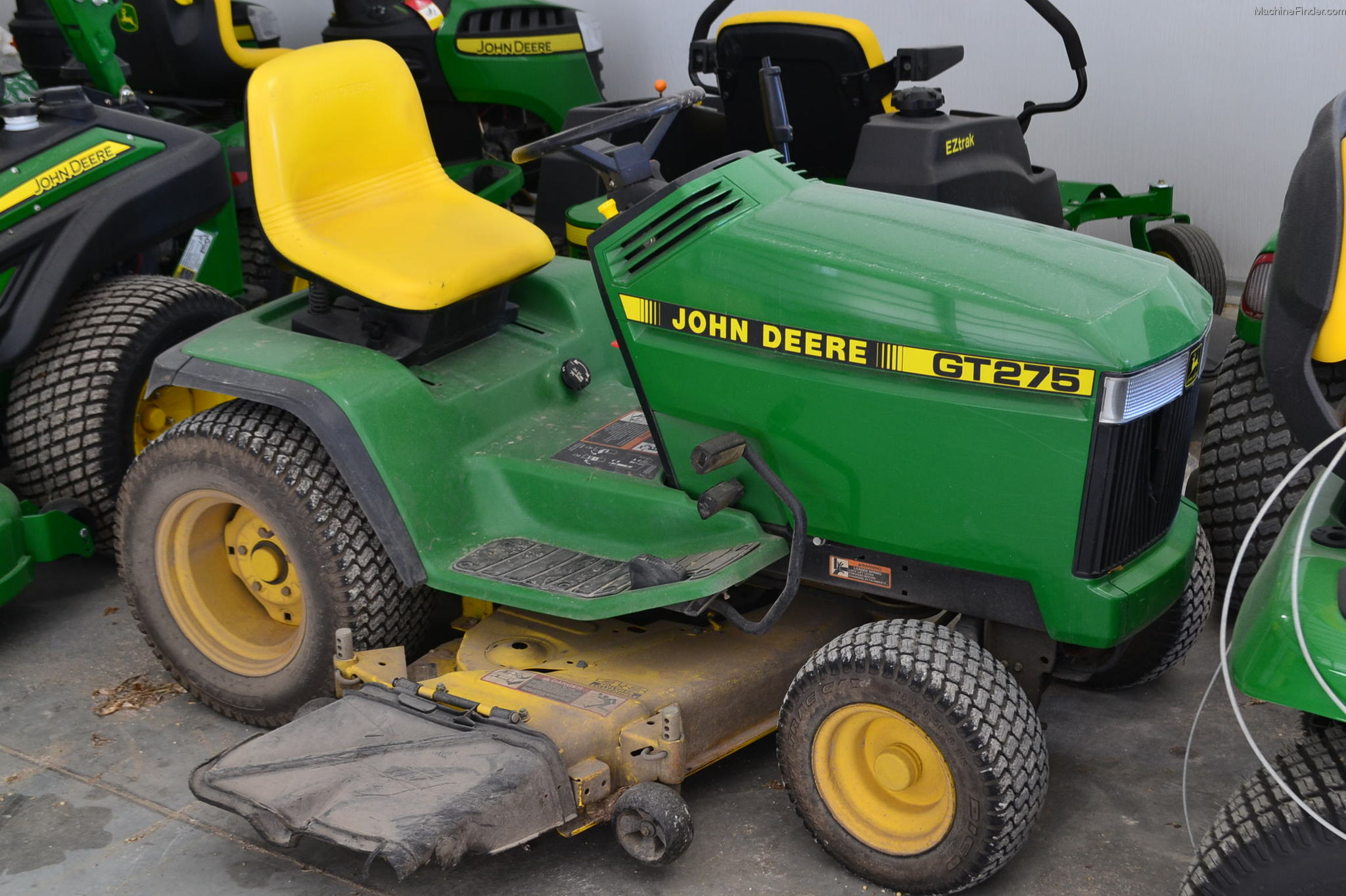 1997 John Deere GT275 Lawn & Garden and Commercial Mowing John Deere