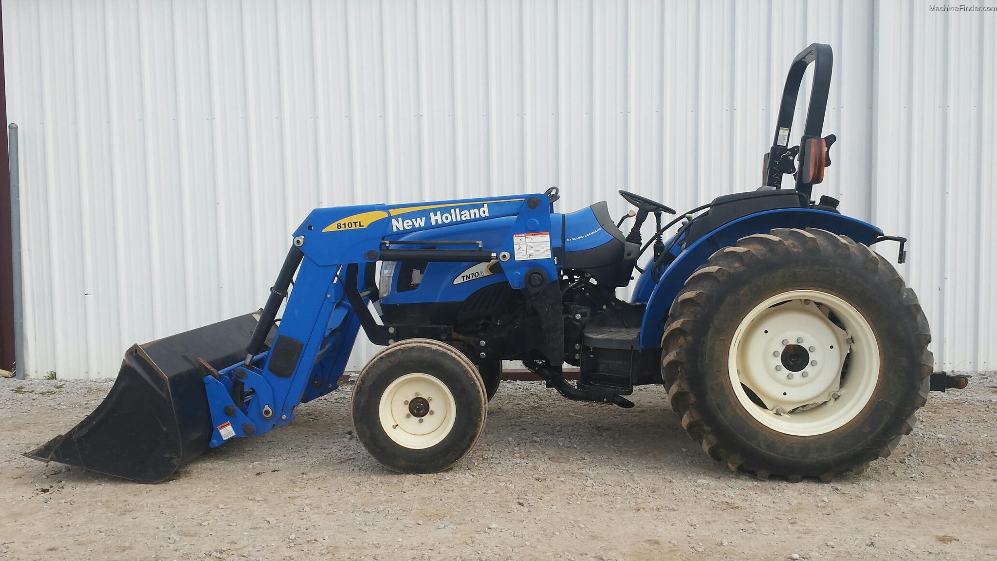 2008 New Holland TN70A Tractors Utility (40100hp) John Deere