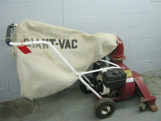  Unknown Giant Vac