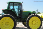 2008 John Deere 7330
