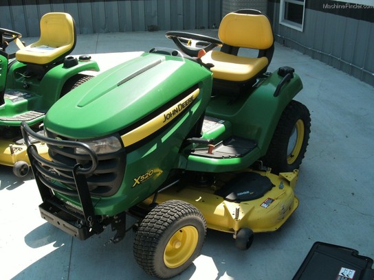 2009 John Deere X520