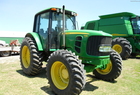  John Deere 7130