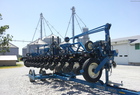 2004 Kinze 3600