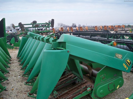 1997 John Deere 893