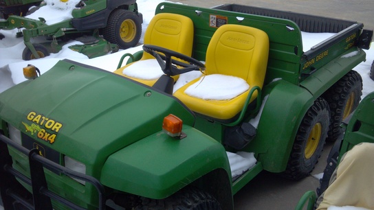 2001 John Deere 6x4