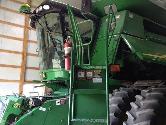 2007 John Deere 9660 STS