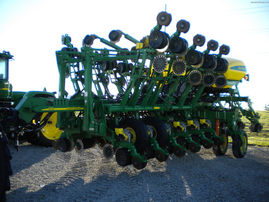  John Deere 1790