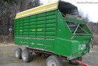  John Deere 716A FORAGE WAGON