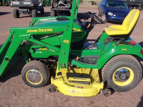 2002 John Deere X595