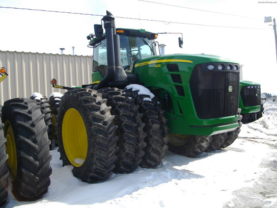 2011 John Deere 9430
