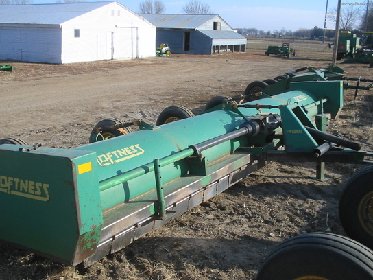 1900 Loftness 240