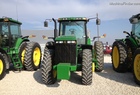 2000 John Deere 8110