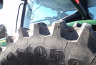 2010 John Deere 8225R