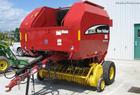 2004 New Holland BR740