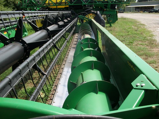 2009 John Deere 630F
