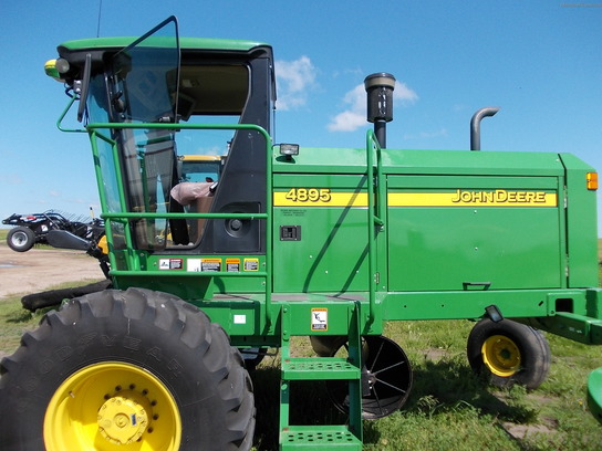 2007 John Deere 4895