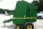 2000 John Deere 566