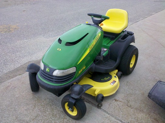 2001 John Deere SST16