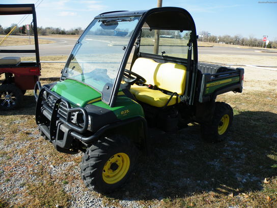 2010 John Deere XUV 825I GREEN