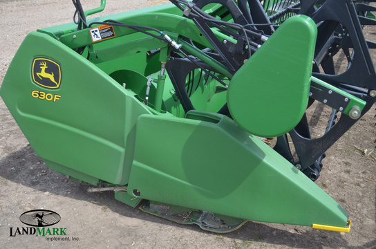 2009 John Deere 630F