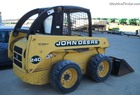 2000 John Deere 240