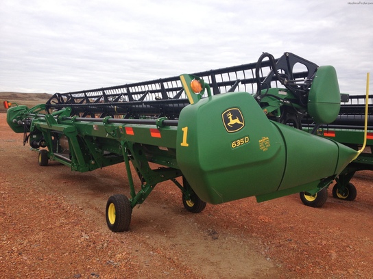 2012 John Deere 635D