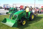 2011 John Deere 3320