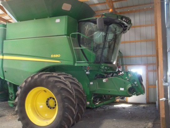 2012 John Deere S680