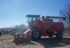 1981 Massey 860