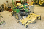 1990 John Deere F910