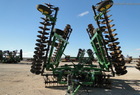 2009 John Deere 637