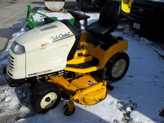2005 Cub Cadet GT3200