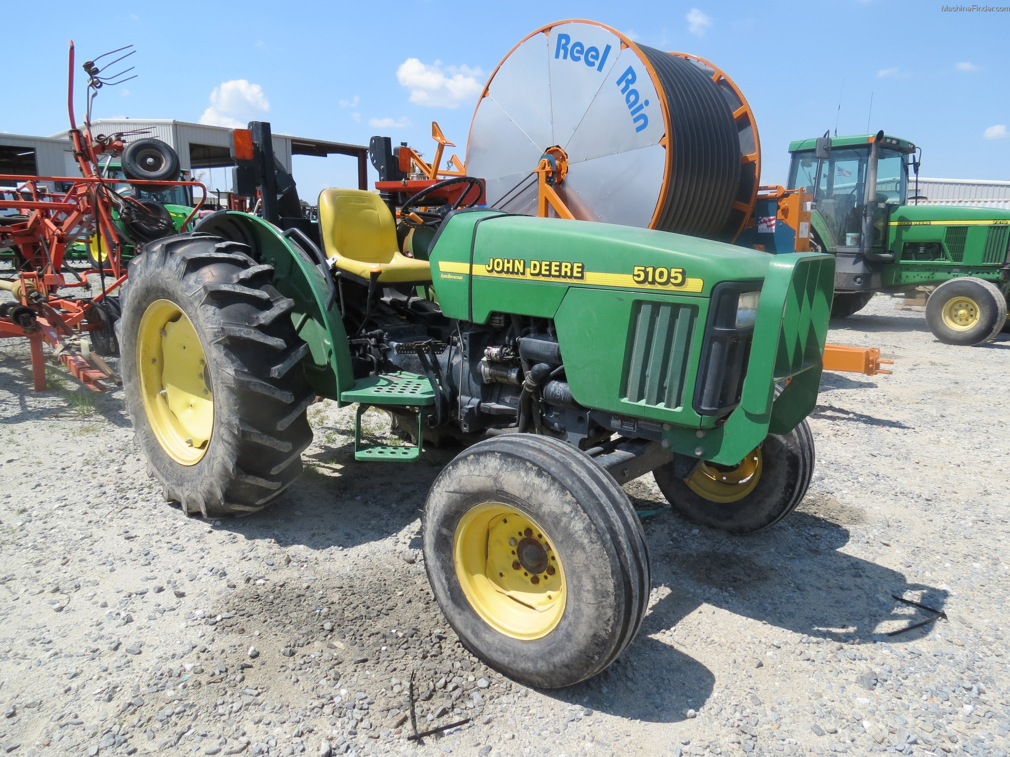 2003 John Deere 5105 Tractors Utility (40100hp) John Deere