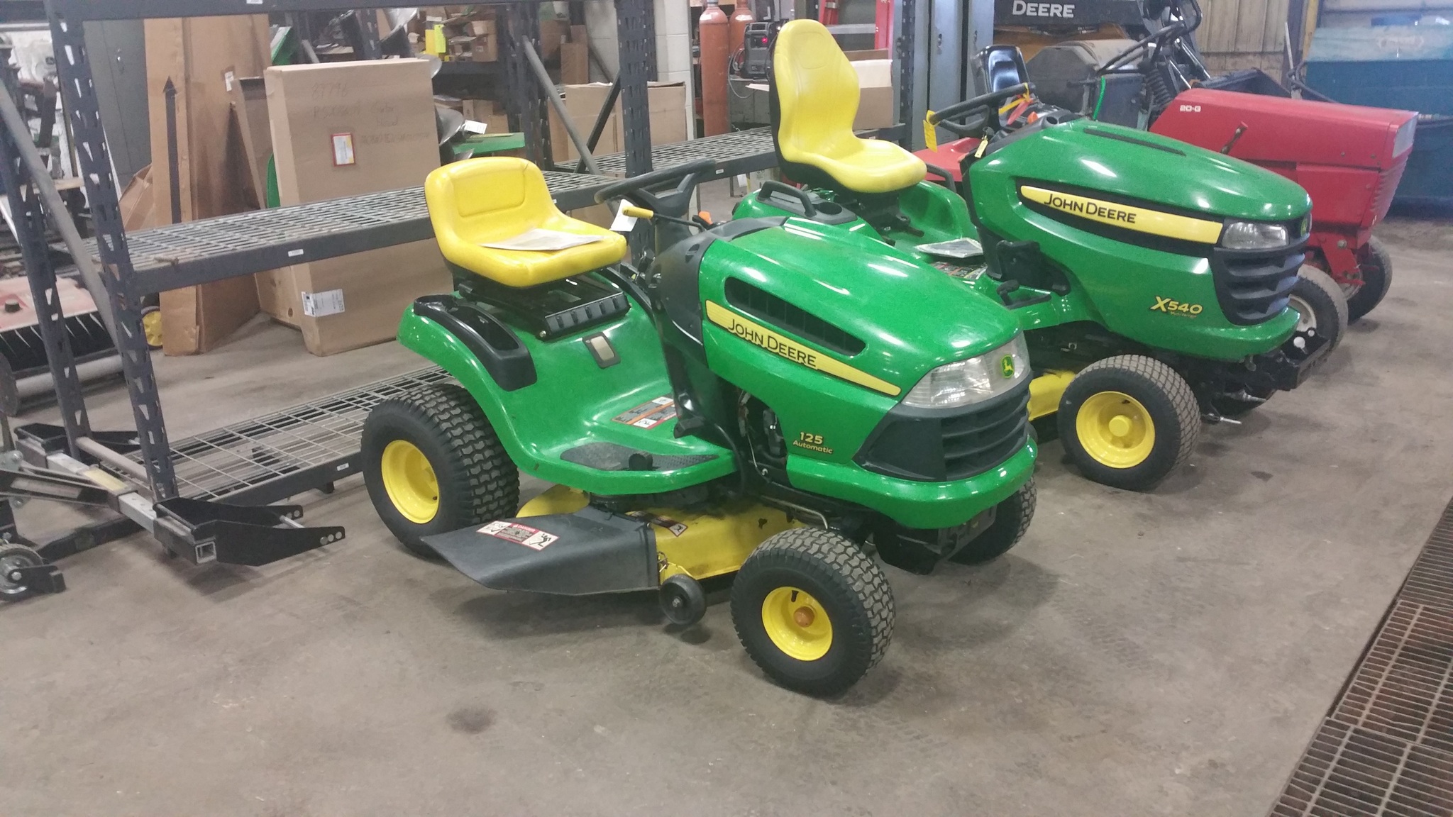 John Deere 125 Lawn & Garden Tractors for Sale [54866]
