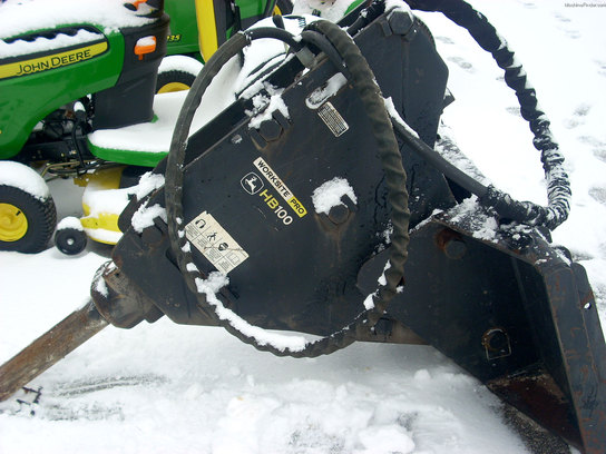 2003 John Deere HB100