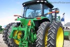 2011 John Deere 7215R