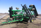1999 John Deere 637