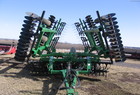 1999 John Deere 637