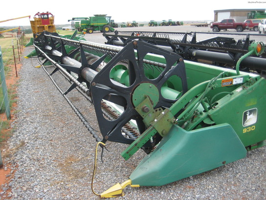 1900 John Deere 930f