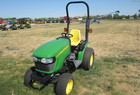 2010 John Deere 2320