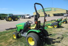 2010 John Deere 2320
