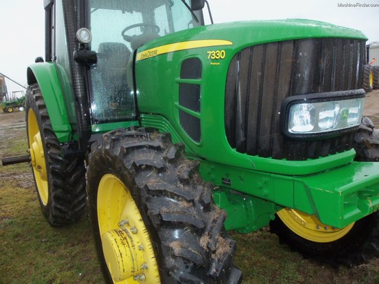 2010 John Deere 7330 Prem
