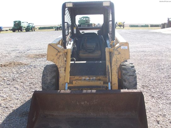  John Deere 240
