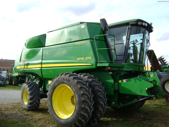 2008 John Deere 9770STS